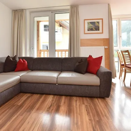 303-201 By Interhome *