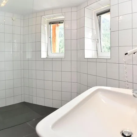 303-201 By Interhome